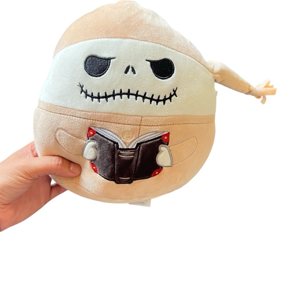 Squishmallows Disney Nightmare Before Christmas 8” Jack Skellington in Pajamas
